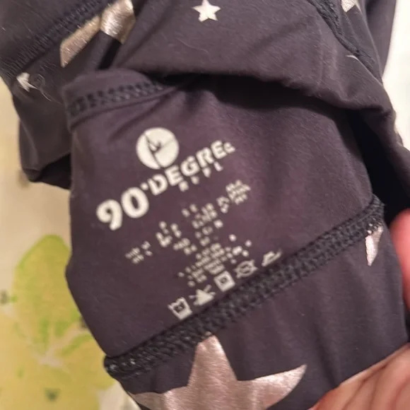 Black sports bra with silver stars size L - Picture 3 of 3